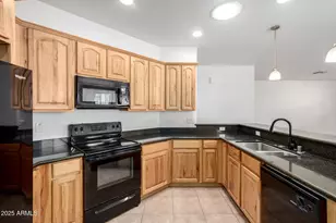 17442 W Evans Dr, Surprise, AZ 85388 - Photo 16