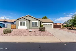 17442 W Evans Dr, Surprise, AZ 85388 - Photo 2