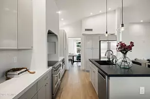 15020 N 54th Pl, Scottsdale, AZ 85254 - Photo 10