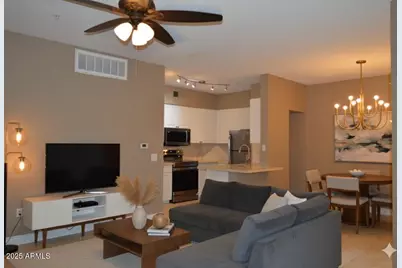 1701 E Colter Street #416, Phoenix, AZ 85016 - Photo 1