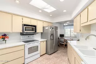 14021 N 111th Ave, Sun City, AZ 85351 - Photo 8