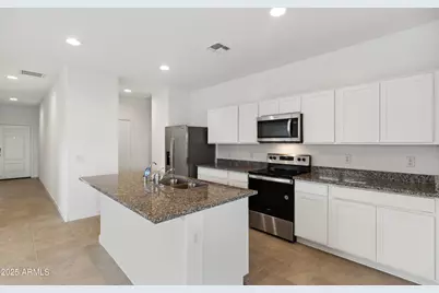 8487 W Gehrig Way, Florence, AZ 85132 - Photo 4