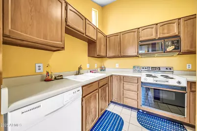 4301 N 29th Way, Phoenix, AZ 85016 - Photo 10