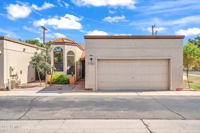 4301 N 29th Way, Phoenix, AZ 85016 - Photo 1