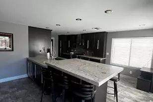 23211 N 22nd Pl, Phoenix, AZ 85024 - Photo 2