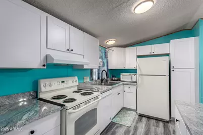 11101 E University Drive #214, Apache Junction, AZ 85120 - Photo 10