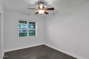 3229 E Clarendon Ave E, Phoenix, AZ 85018 - Photo 14