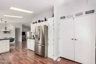 2233 E Behrend Dr, Phoenix, AZ 85024 - Photo 6