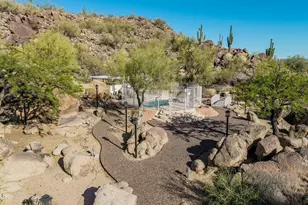 2233 E Behrend Dr, Phoenix, AZ 85024 - Photo 34