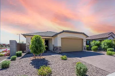 15551 W Kendall Street, Goodyear, AZ 85338 - Photo 2