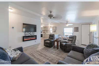 2208 W Baseline Avenue #40, Apache Junction, AZ 85120 - Photo 8