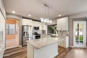 1214 W Iris Dr, Gilbert, AZ 85233 - Photo 1