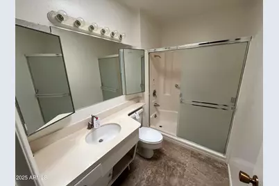 10889 W Santa Fe Drive, Sun City, AZ 85351 - Photo 10