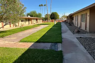 10889 W Santa Fe Dr, Sun City, AZ 85351 - Photo 2