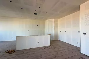 9545 W Tamarisk Ave, Tolleson, AZ 85353 - Photo 10