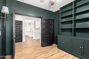 614 E Brisa Dr, Phoenix, AZ 85085 - Photo 26