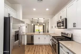 614 E Brisa Dr, Phoenix, AZ 85085 - Photo 12