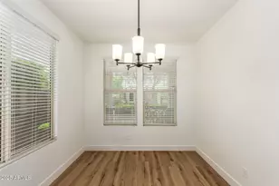 614 E Brisa Dr, Phoenix, AZ 85085 - Photo 10