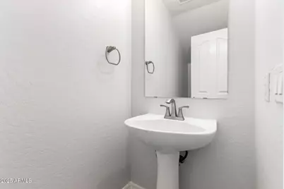 16198 W Redfield Road, Surprise, AZ 85379 - Photo 14