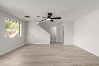 16198 W Redfield Road, Surprise, AZ 85379 - Photo 12