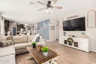 14271 W Surrey Dr, Surprise, AZ 85379 - Photo 14