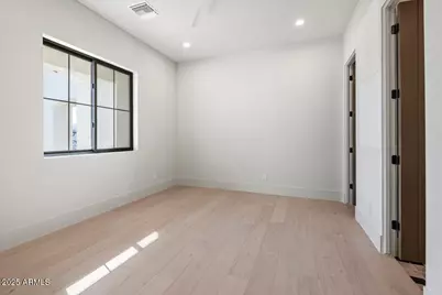 8108 E Del Cristal Drive, Scottsdale, AZ 85258 - Photo 22