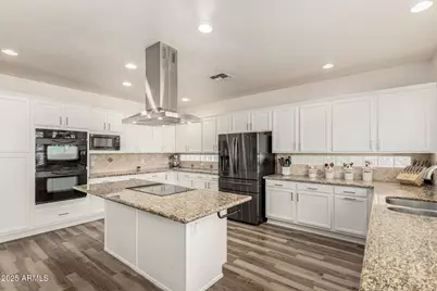 1684 E Coconino Drive, Chandler, AZ 85249 - Photo 10