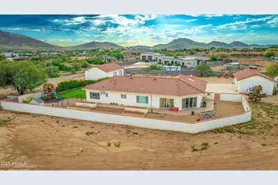 37612 N 15th Avenue, Phoenix, AZ 85086 - Photo 8