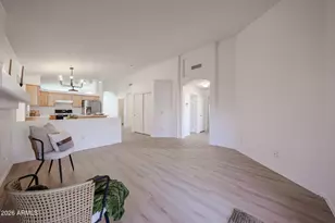 922 E Blackhawk Dr, Phoenix, AZ 85024 - Photo 22