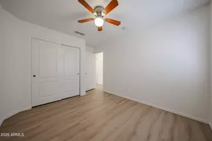 922 E Blackhawk Dr, Phoenix, AZ 85024 - Photo 28