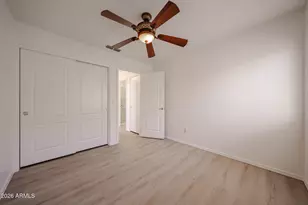 922 E Blackhawk Dr, Phoenix, AZ 85024 - Photo 32