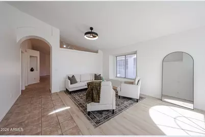 922 E Blackhawk Drive, Phoenix, AZ 85024 - Photo 12