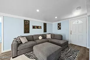 8050 N 11th Pl, Phoenix, AZ 85020 - Photo 4