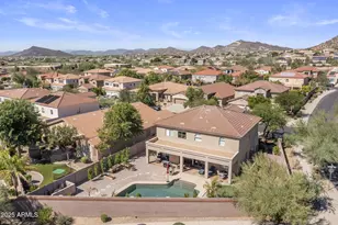 2405 W Barbie Ln, Phoenix, AZ 85085 - Photo 38