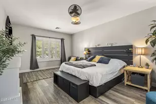 2405 W Barbie Ln, Phoenix, AZ 85085 - Photo 20