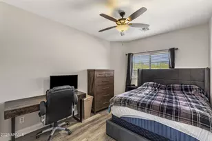 2405 W Barbie Ln, Phoenix, AZ 85085 - Photo 12