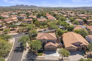 2405 W Barbie Ln, Phoenix, AZ 85085 - Photo 38