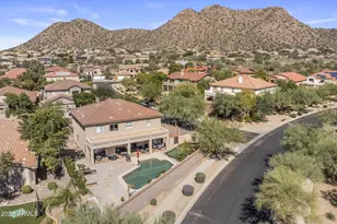 2405 W Barbie Ln, Phoenix, AZ 85085 - Photo 32