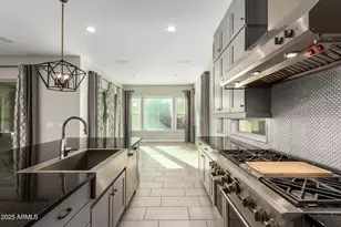 4318 S RedCliffe Dr, Gilbert, AZ 85297 - Photo 16