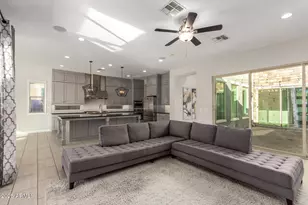 4318 S RedCliffe Dr, Gilbert, AZ 85297 - Photo 10