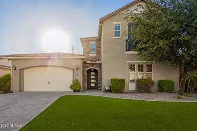 4318 S Redcliffe Drive, Gilbert, AZ 85297 - Photo 2