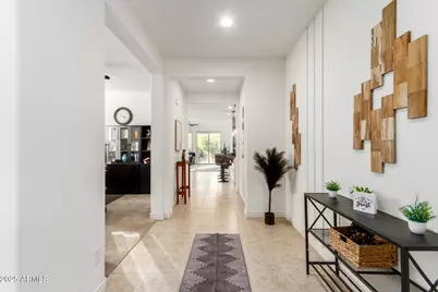 10370 W Alyssa Lane, Peoria, AZ 85383 - Photo 6