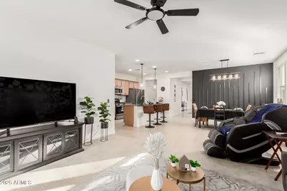 10370 W Alyssa Lane, Peoria, AZ 85383 - Photo 12