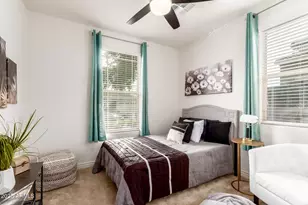 10370 W Alyssa Ln, Peoria, AZ 85383 - Photo 24