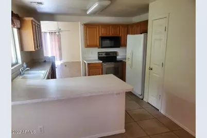 12817 W Redfield Road, El Mirage, AZ 85335 - Photo 4