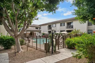 6900 E Princess Dr, Phoenix, AZ 85054 - Photo 32