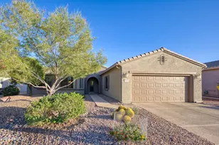 20781 N King Point Dr, Surprise, AZ 85387 - Photo 2