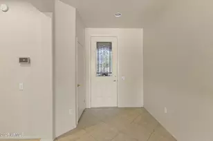 20781 N King Point Dr, Surprise, AZ 85387 - Photo 4