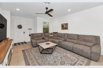 4531 W Greenleaf Drive, San Tan Valley, AZ 85144 - Photo 4