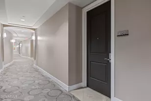 2211 E Camelback Rd, Phoenix, AZ 85016 - Photo 4